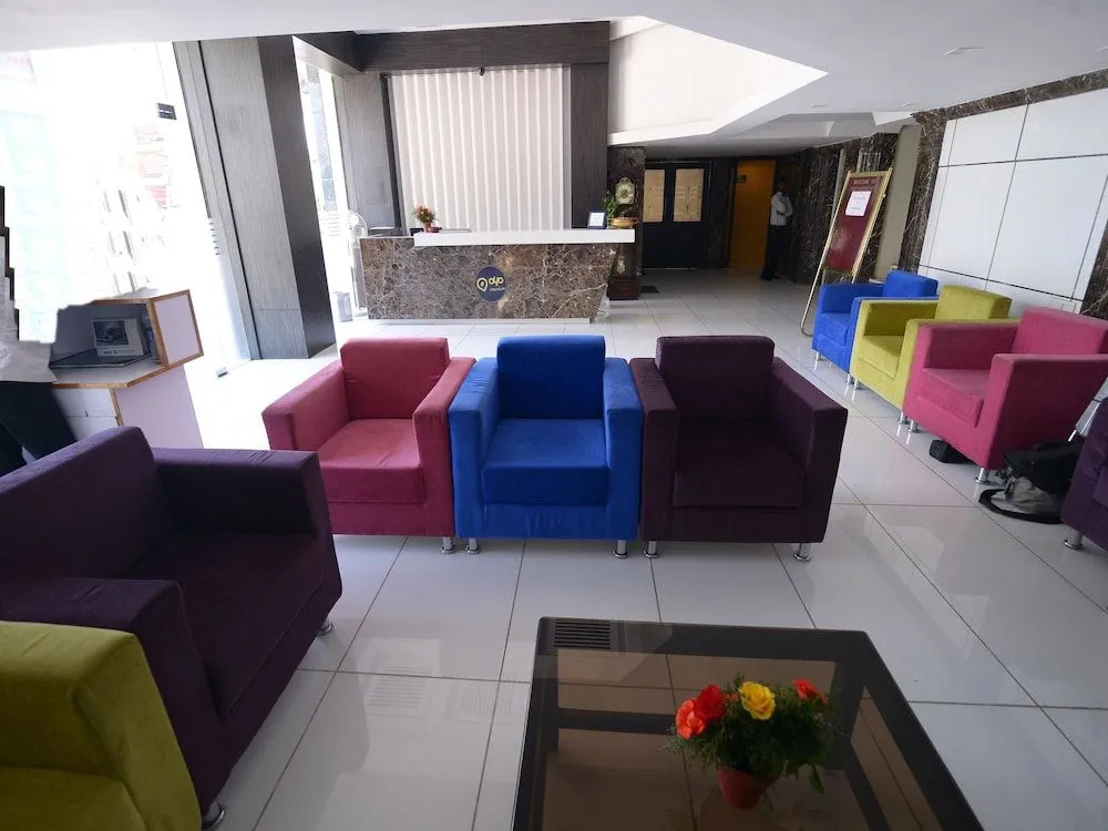 OYO 1637 Hotel Star Residency - Général