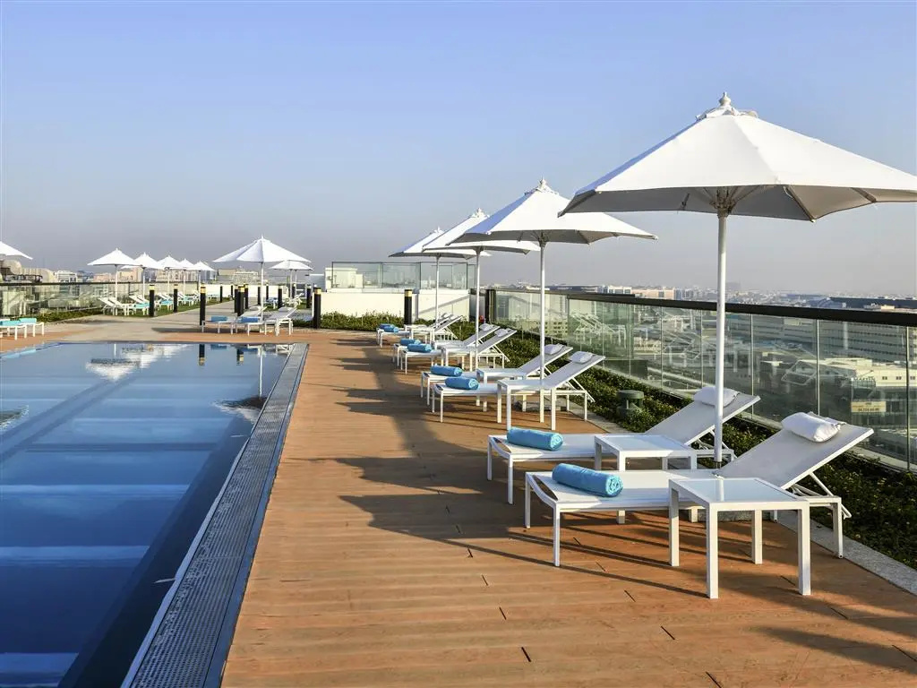 Grand Mercure Dubai City - 4
