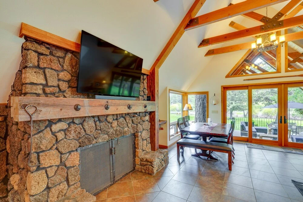 Waterfront Home w/ Hot Tub & Fire Pit in Sunriver!
