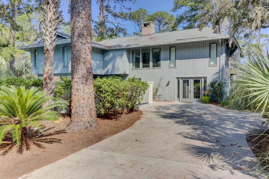 12 Bald Eagle West 5 BR Sea Pines Pool