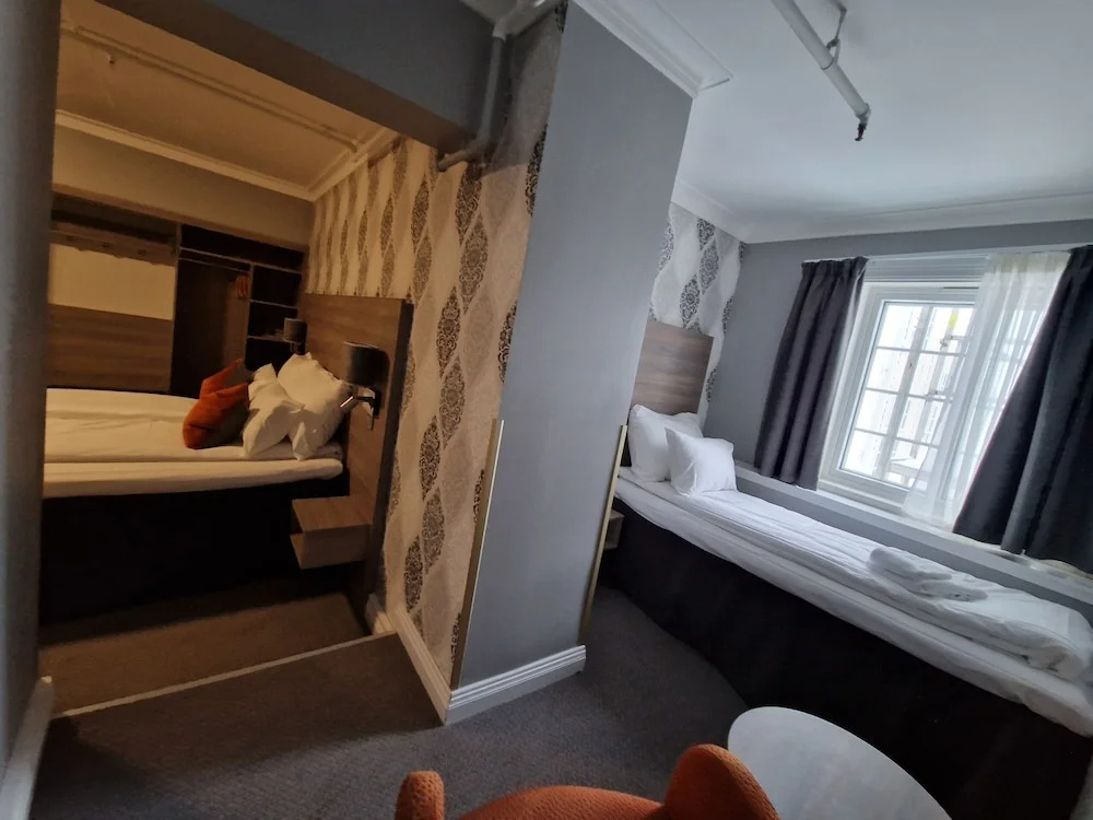 Dr. Holms Hotel - Chambres