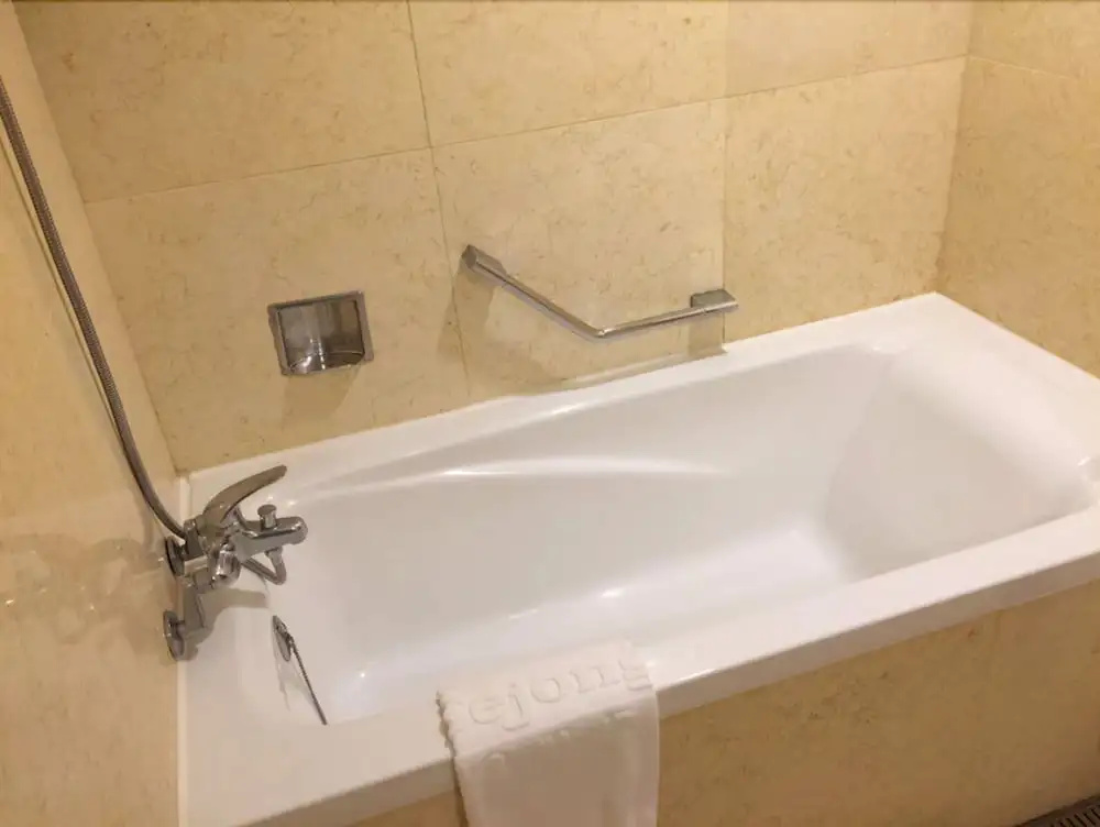 2 Bedrooms Deluxe Double room (twin beds)