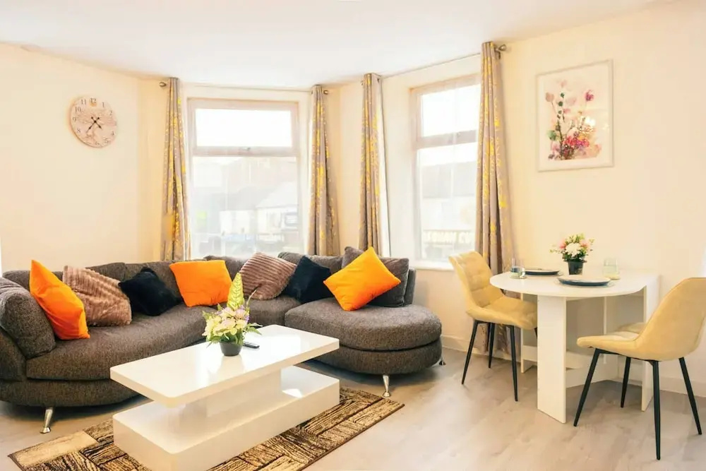 Stylish Cardiff Flats Near Uni City Centre
