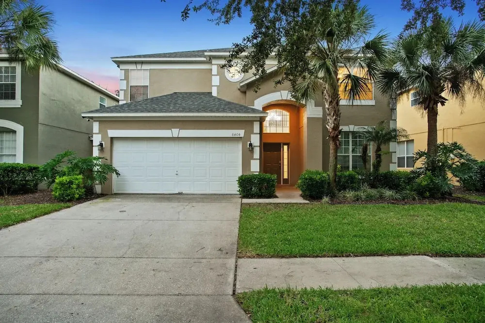 Dazzling 7BR Villa with Pool & Game Room