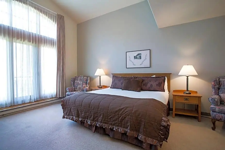 Standard Double room with view (full double bed)
