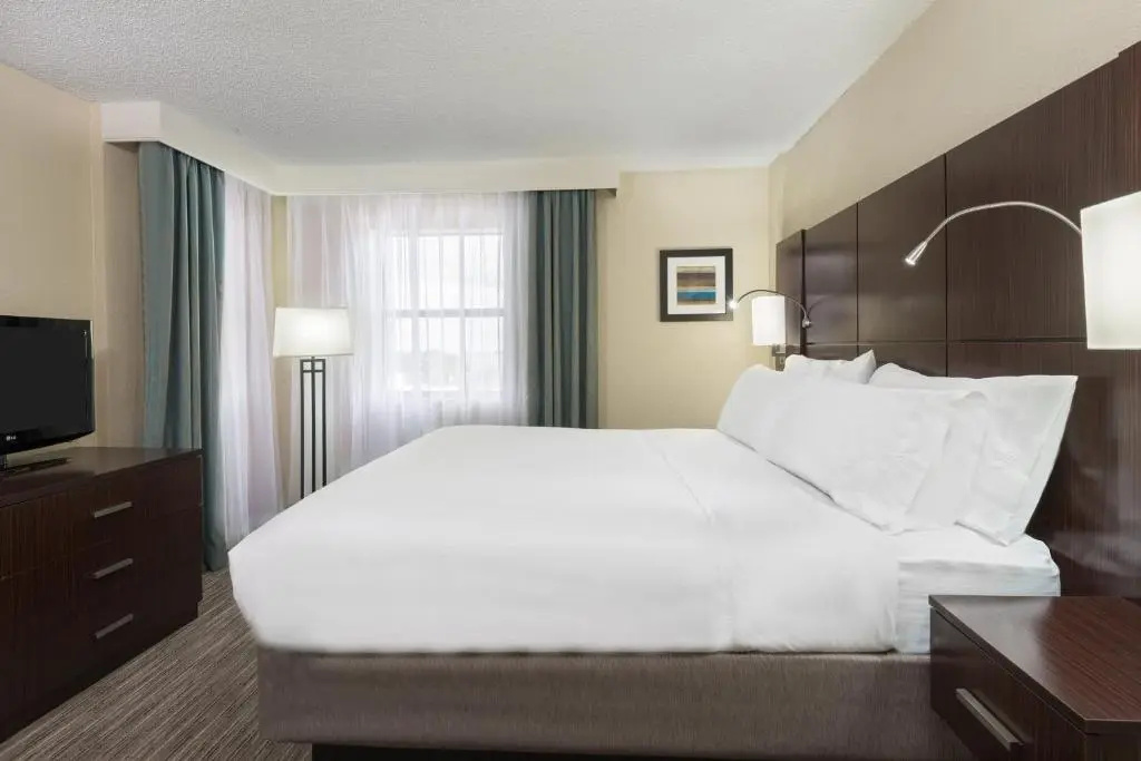 Holiday Inn Express Hotel & Suites Ft. Lauderdale-Plantation by IHG - Chambres