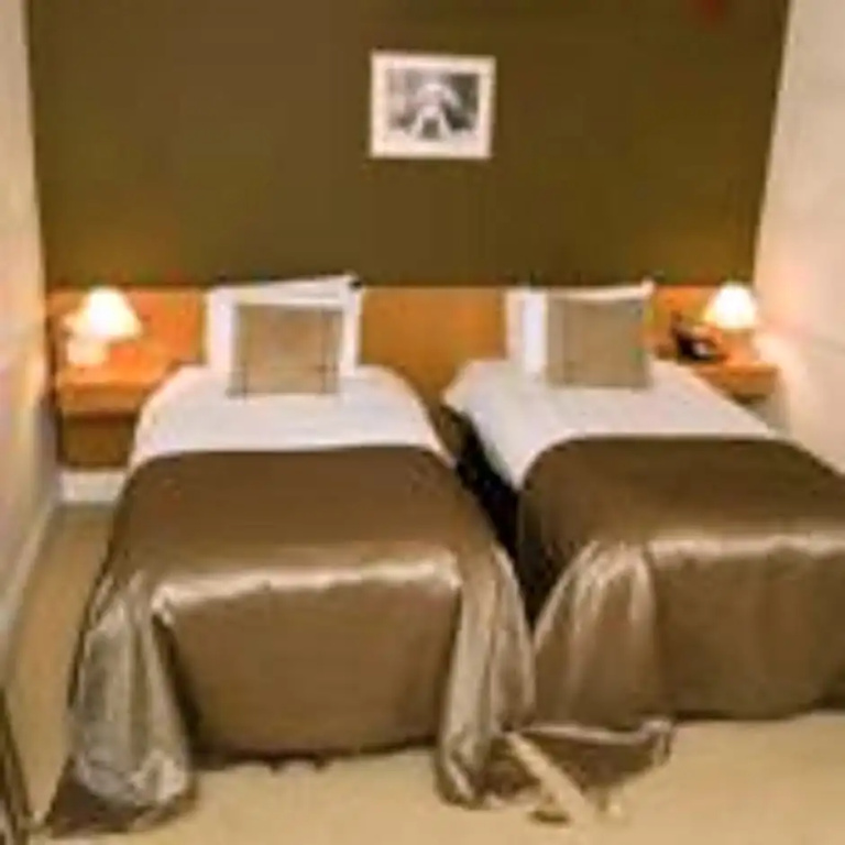 The Grand St Leger Hotel - Chambres