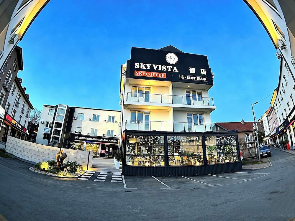 Sky Vista Hotel