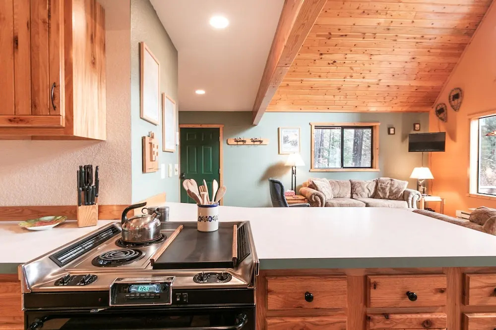 River Road Retreat Apartment 3 NW Comfy Cabins - фото 14