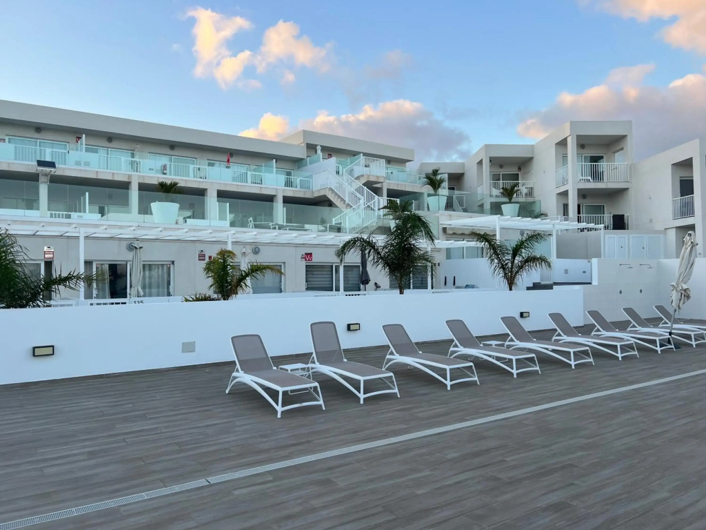 Residencial Luxury Senator, Apartamento Darwin