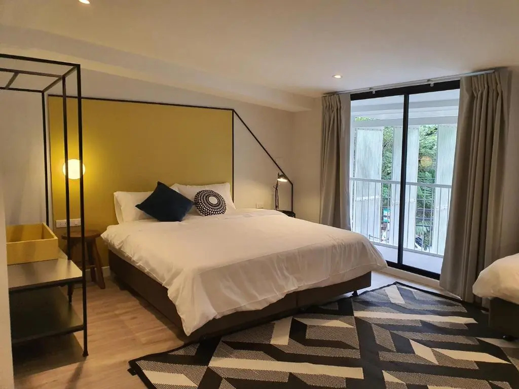 Deluxe Double room with balcony (full double bed)
