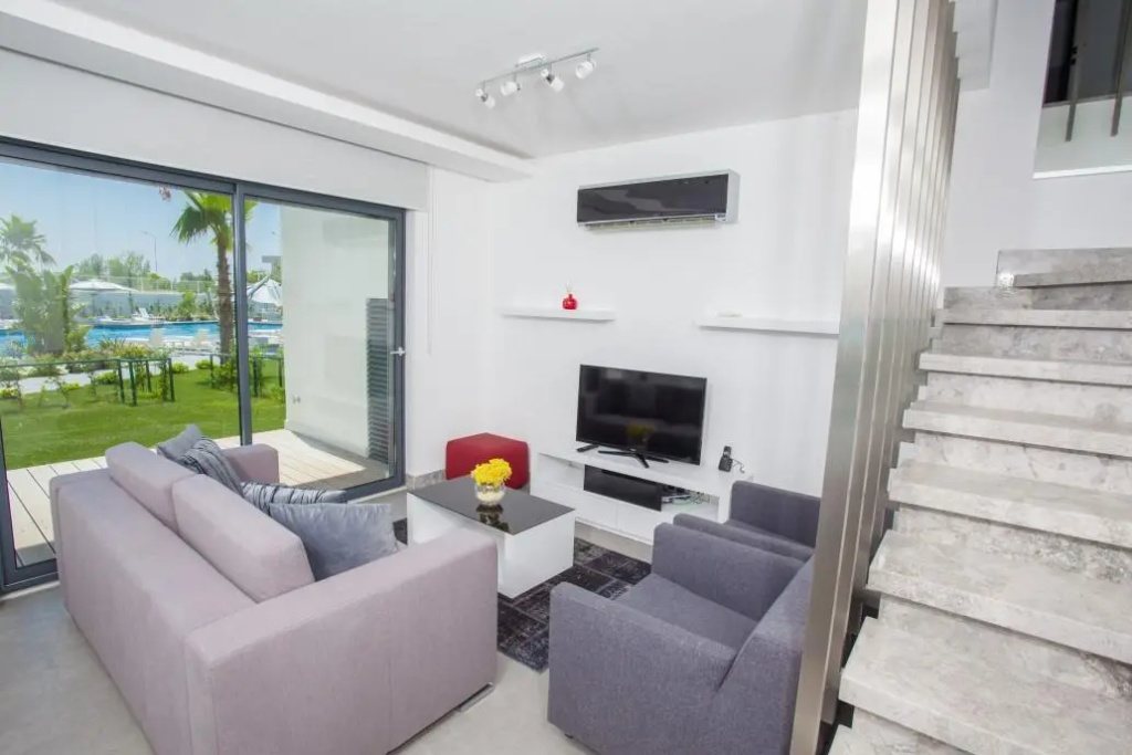 2 Bedrooms Suite