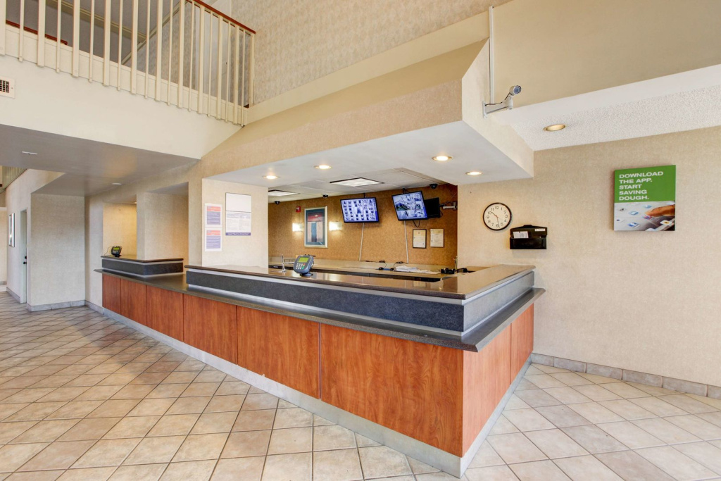 Motel 6 Irvine - Orange County Airport