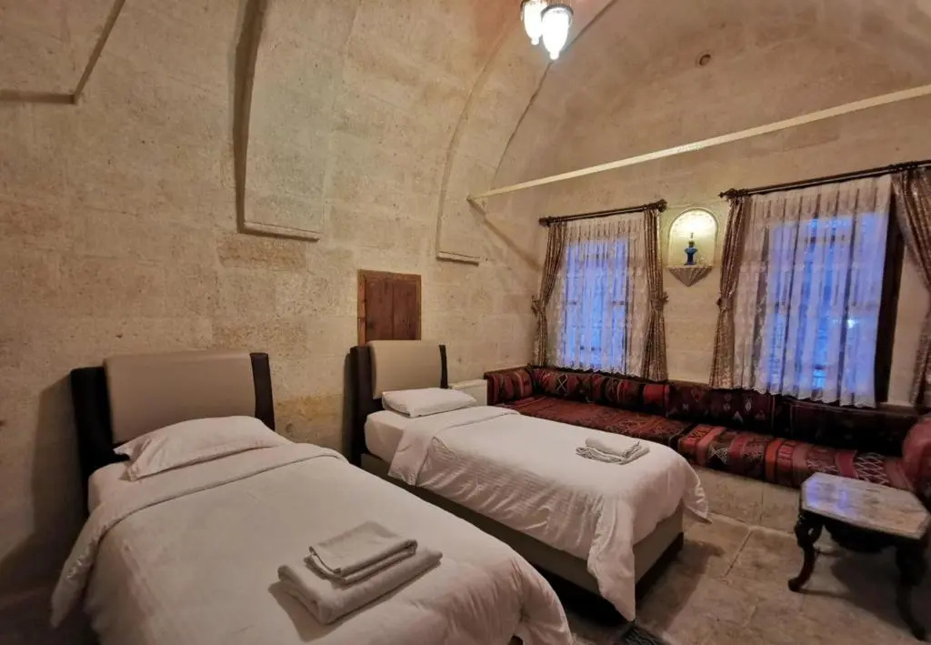 Deluxe Quadruple Suite
