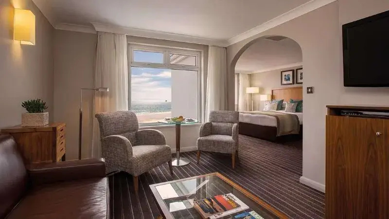 Standard Junior Suite