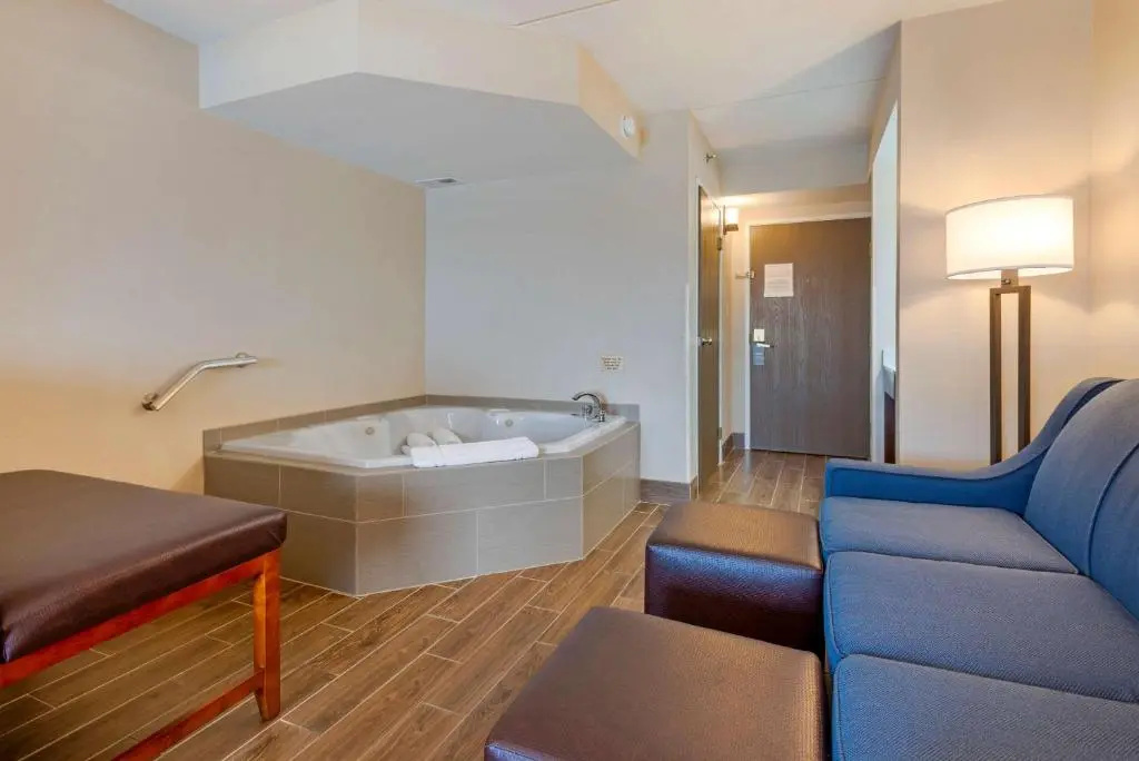 Comfort Inn & Suites Wilkes Barre - Arena - Chambres