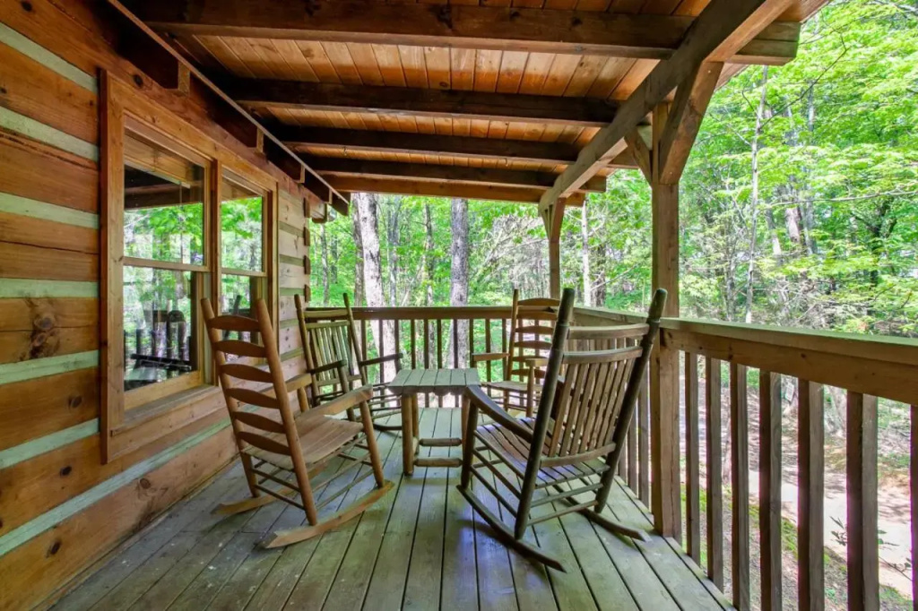 The Hartland - Hot Tub, Jacuzzi, Fireplace