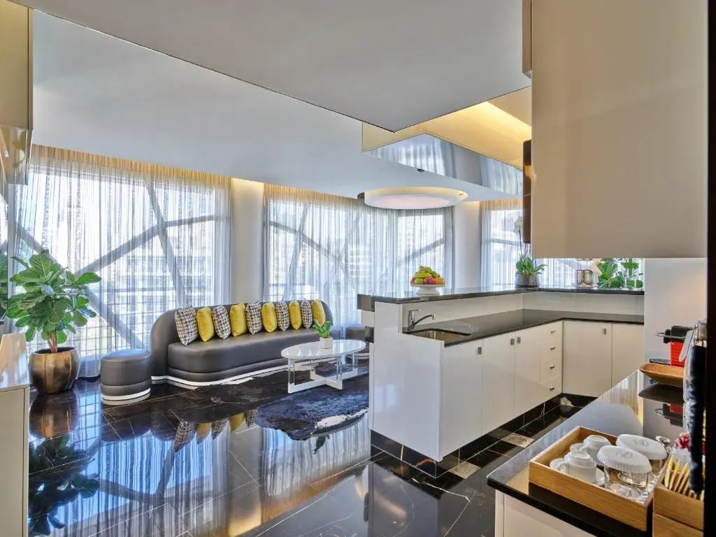 Suite