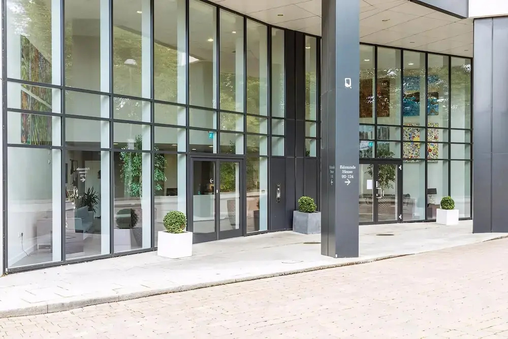 Modern Chiswick Apartment