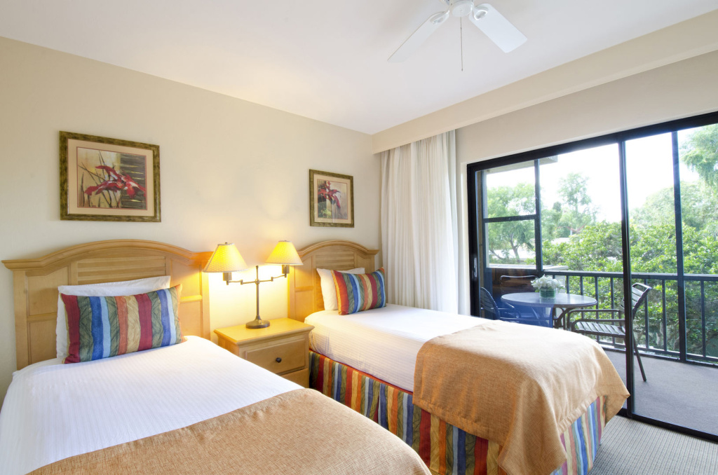 Park Shore Resort - Général