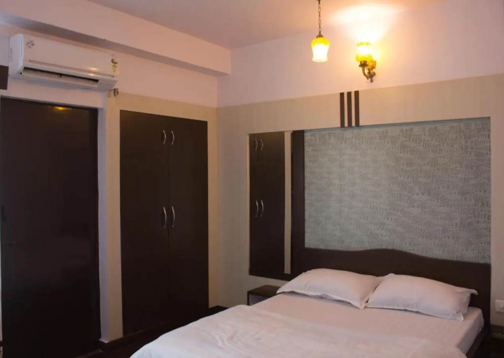 Hotel Holiday Home - Général