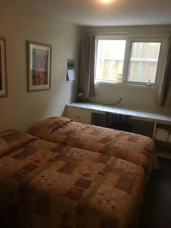 Economy Double room (twin beds)