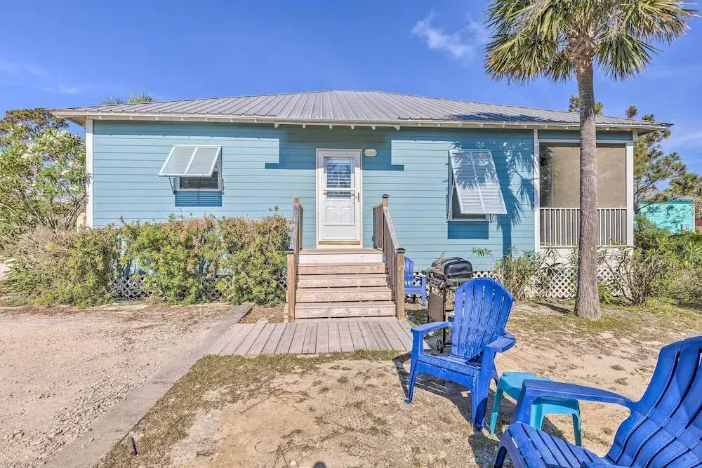Coastal Gulf Shores Getaway - Near the Beaches!