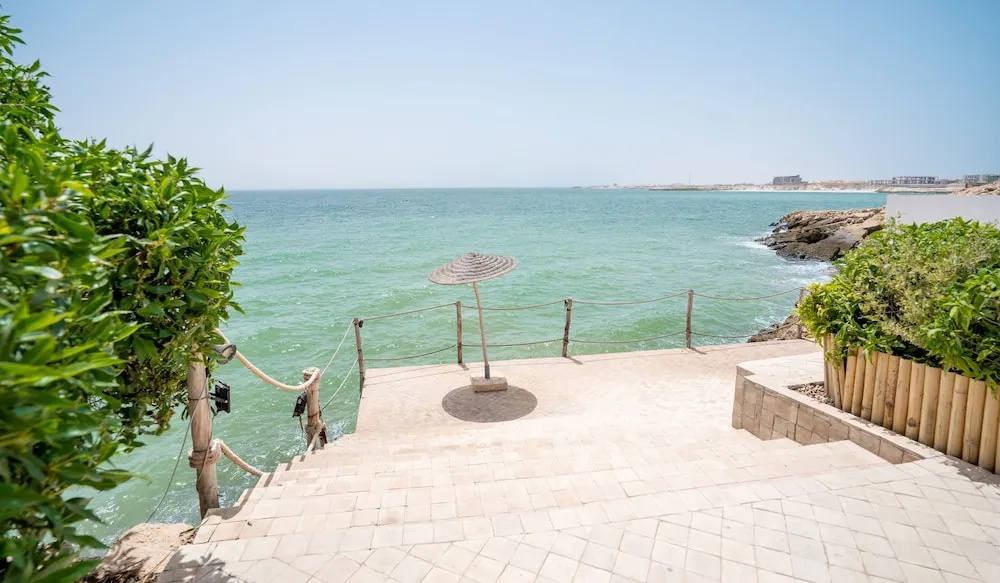 Beach & Waterfront