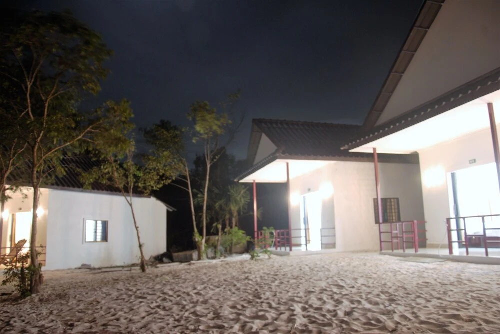 Home Stay Resort