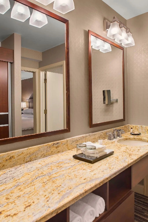 Sheraton Suites Akron Cuyahoga Falls - Chambres
