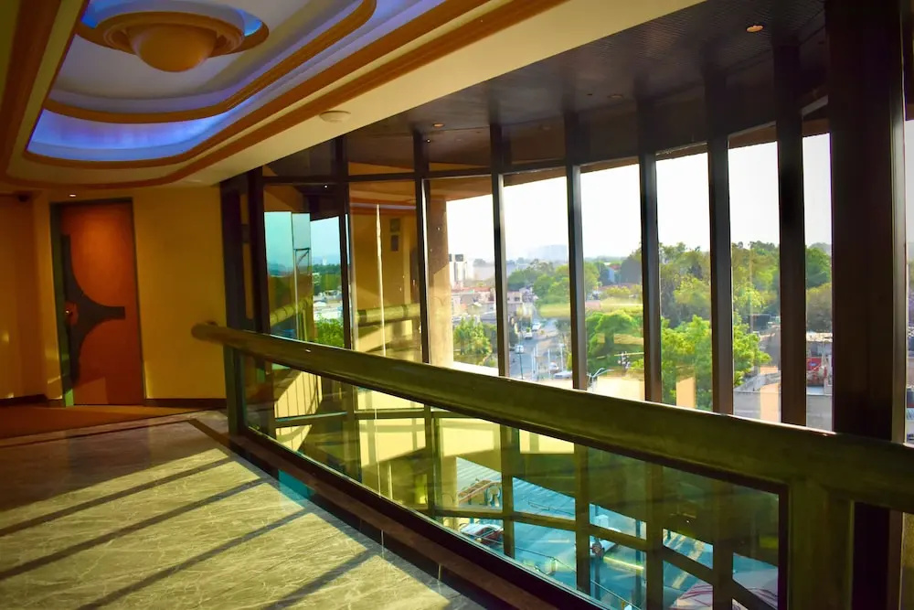 Balcony & Terrace