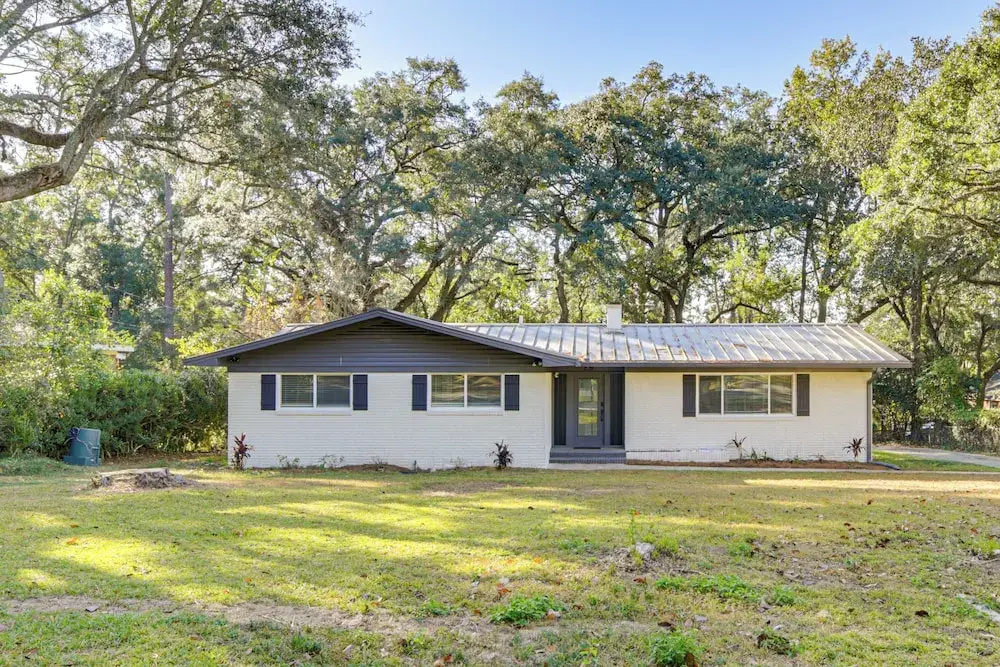 2 Mi to Fsu! Group-friendly Tallahassee Getaway