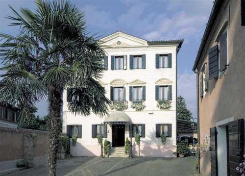 Villa Goetzen Ristorante Hotel image