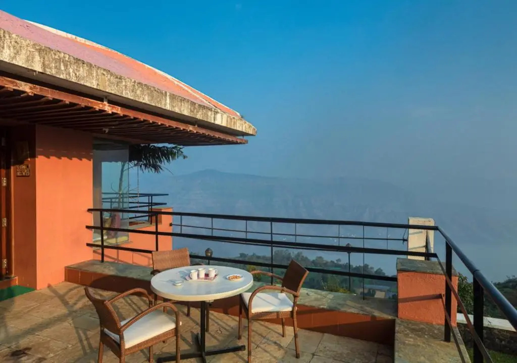SaffronStays Aurelia - Balinese villa with breathtaking valley views