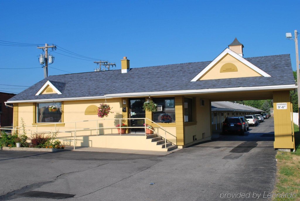 Route 62 Motel image