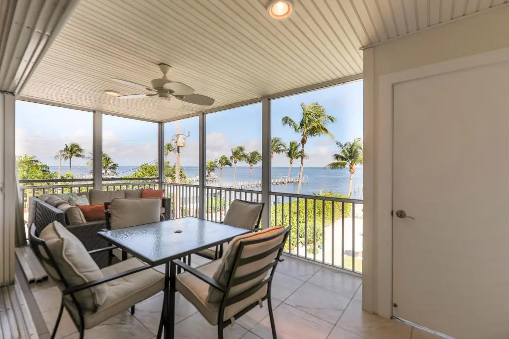 Captiva HIDE A WAY 2D