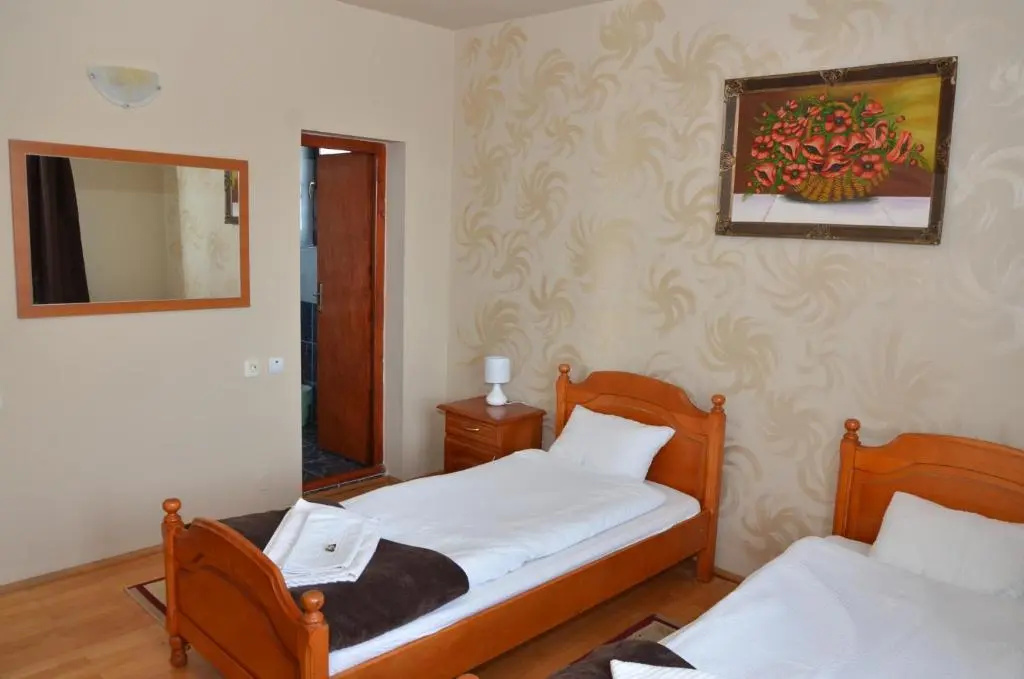 Panoramic Cetatuie - Chambres
