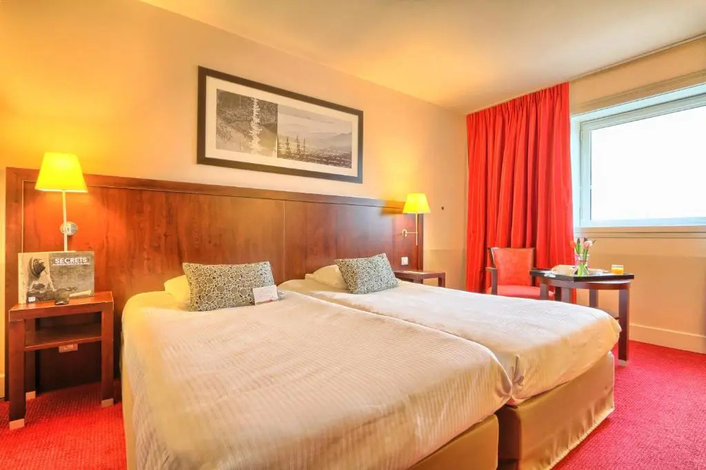 Golden Tulip CDG Airport Roissy - Chambres