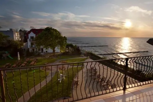 Balcony & Terrace