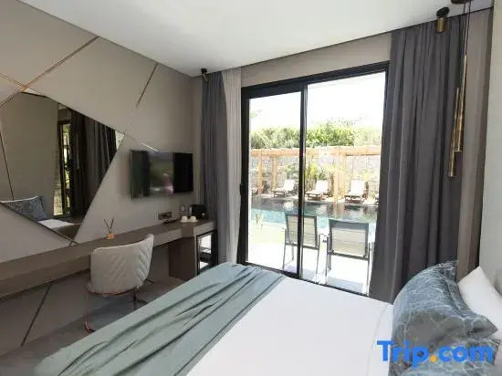 Executive room