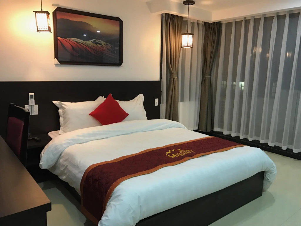 Deluxe Double room (full double bed)