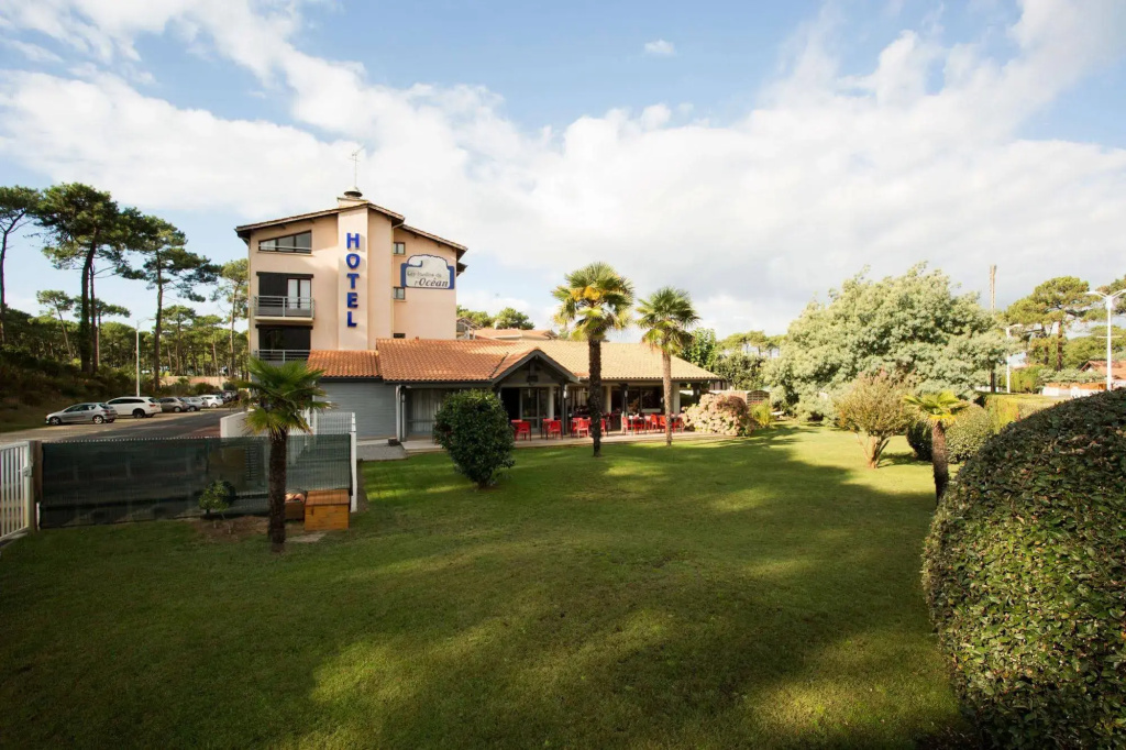 Hotel les jardins de l'océan (climatisé)