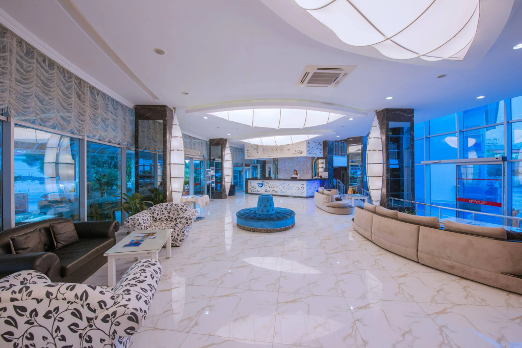 Ocean Blue High Class Hotel — фото