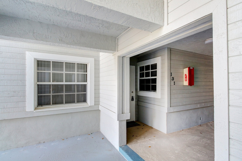 NSB Seawoods 131-sea Wood Coastal Hide Away