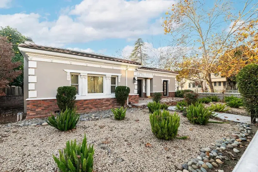 SJ Downtown 5 BR Stunning House