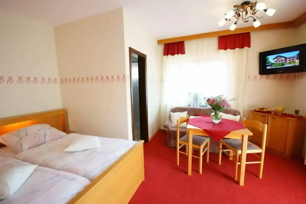 Landhotel Neuhof - Chambres
