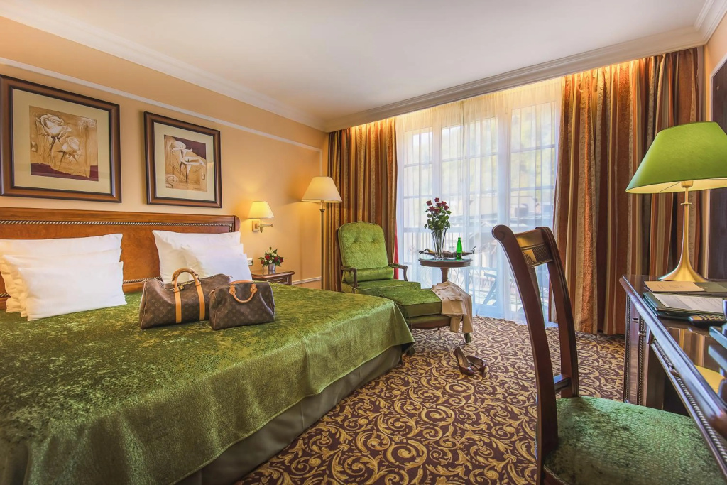CARLSBAD PLAZA Medical Spa & Wellness hotel - Général