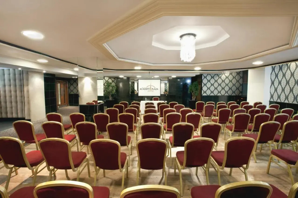 Academy Plaza Hotel - Général