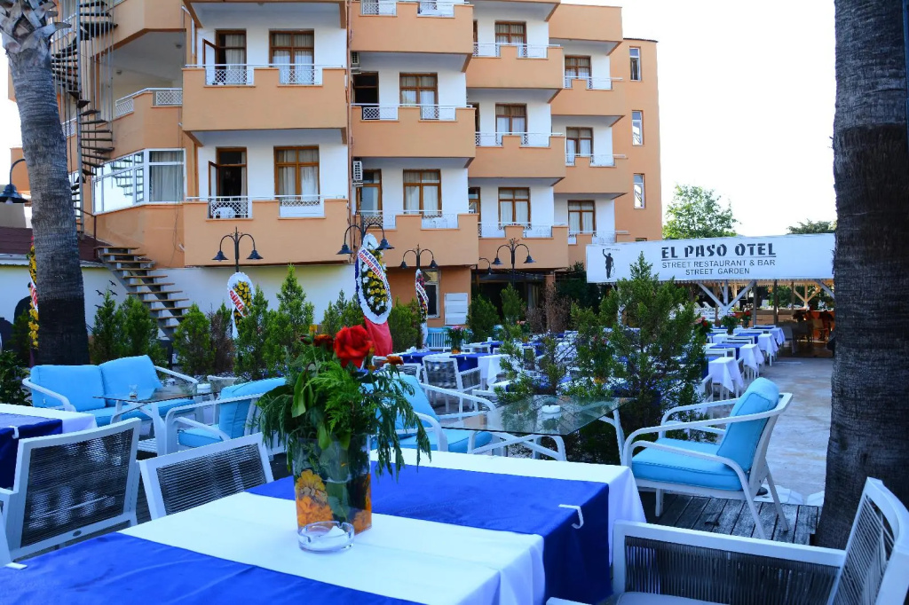 Hotel photo 11