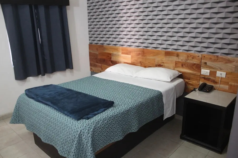 Maxihotel Los Mochis - Chambres